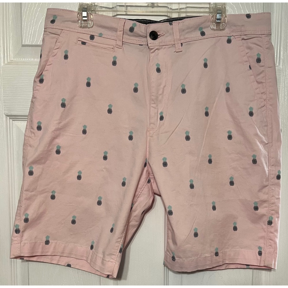 Free Planet Mens Pink Pineapple Print Shorts Size 34‎ Casual Summer Golf Beach